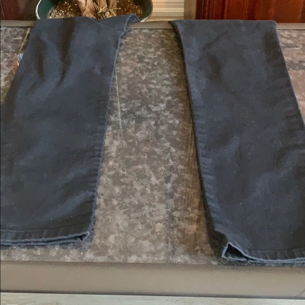 Men’s black ripped jeans. Size 33 - Picture 7 of 7